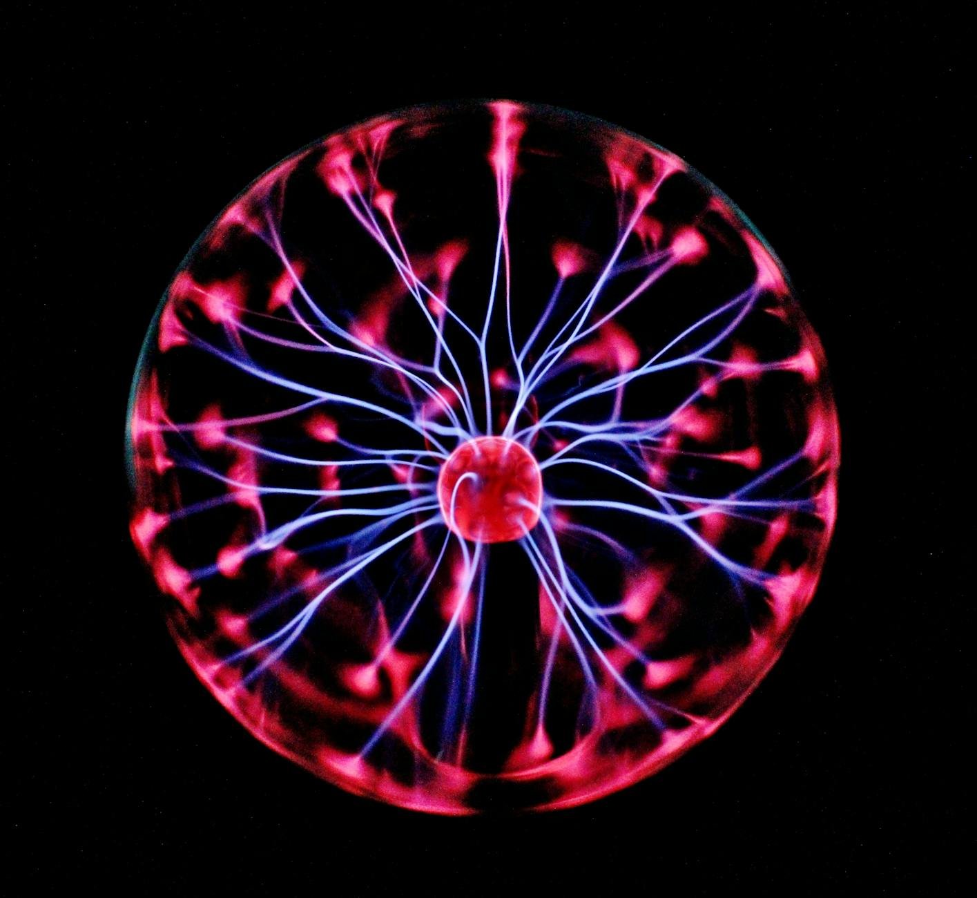 Physics Home Tuition in Panchkula | Classes 9–12 & At-Home Lessons 9 Plasma ball as a visual example from physical science
