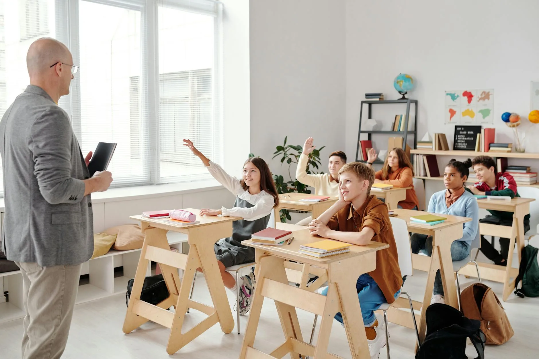 Home Tuition Demo Class Checklist: 20 Questions for Parents 9 home tuition demo class checklist - Match teaching style to age and subject