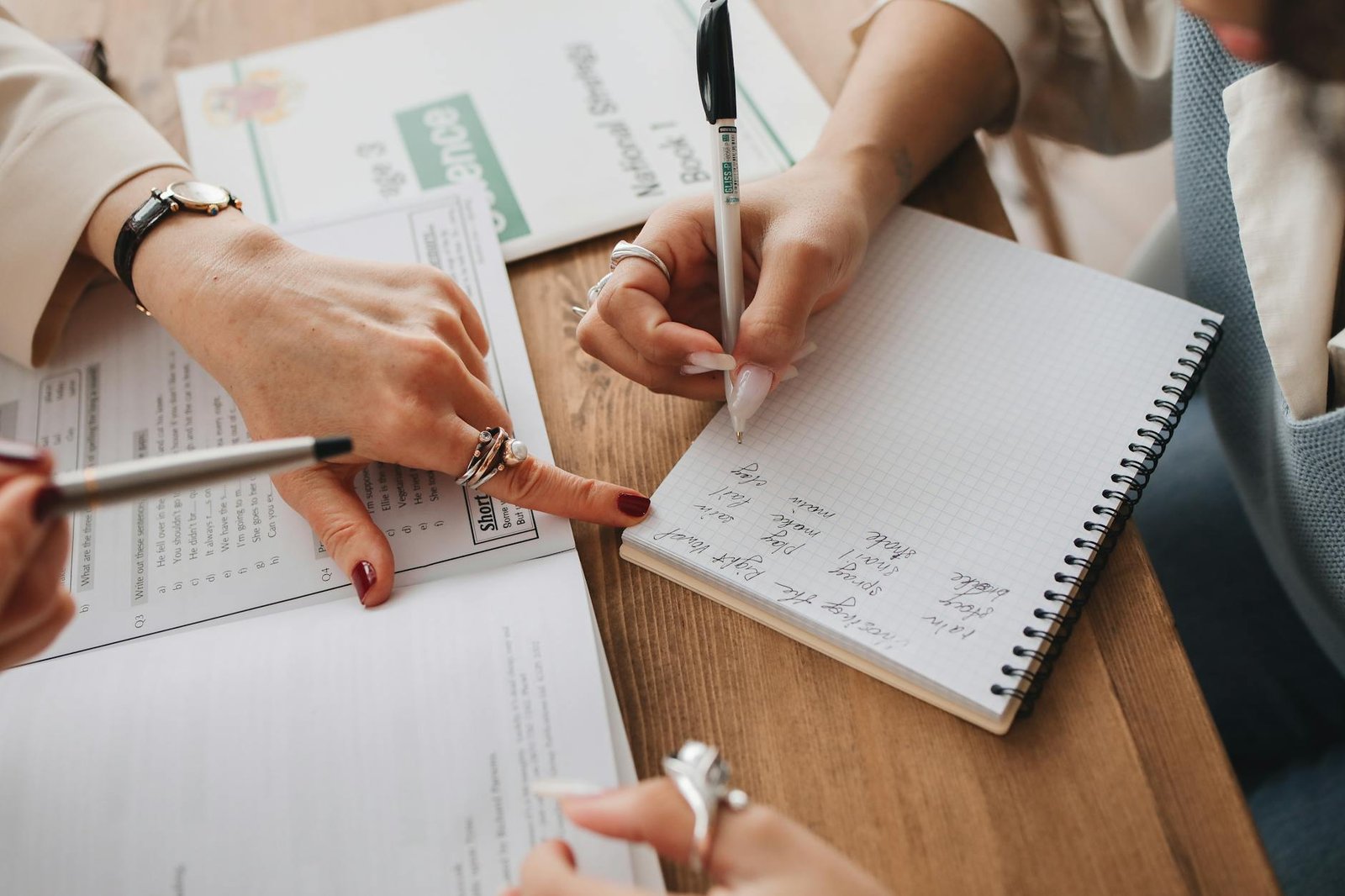 How to Find the Best Home Tuition in Kharar: A Parent's Guide 5 Weekly lesson scheduling and sustainable routines – illustrated learning support in Kharar